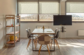 THE apartment 2 BDRS/2 BATHS luxury residence